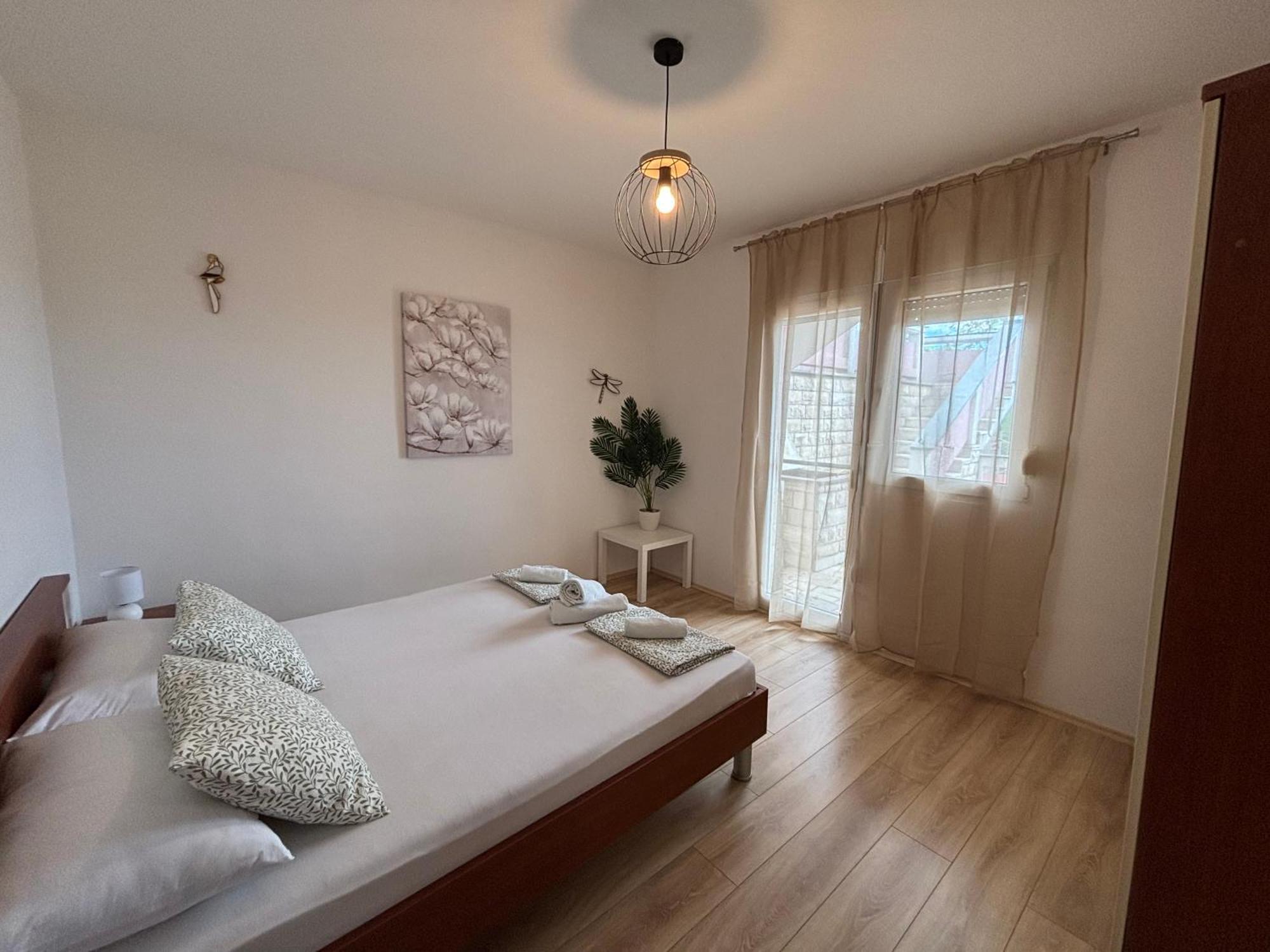 ורסי Guest House With Pool Ante מראה חיצוני תמונה