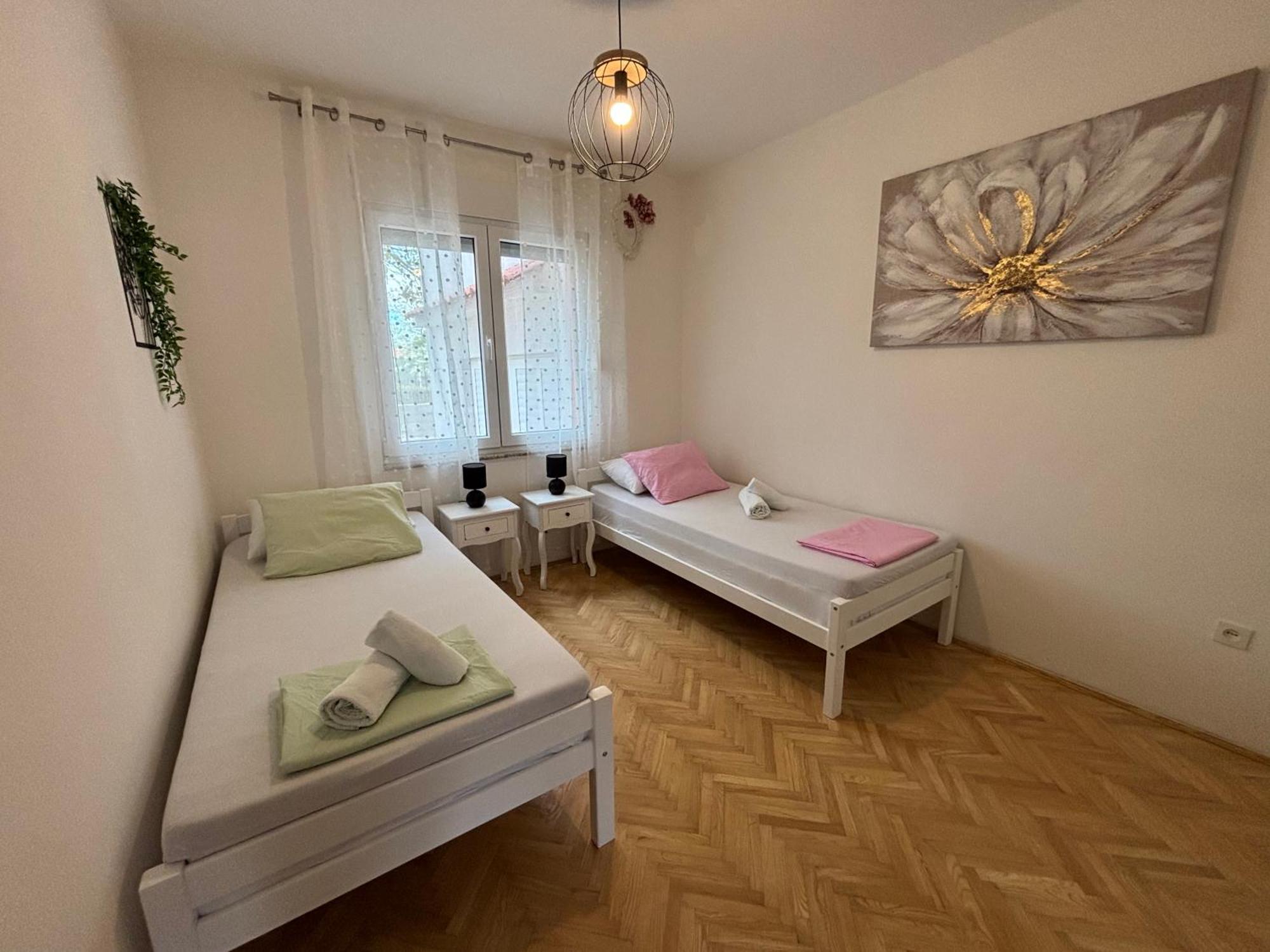 ורסי Guest House With Pool Ante מראה חיצוני תמונה